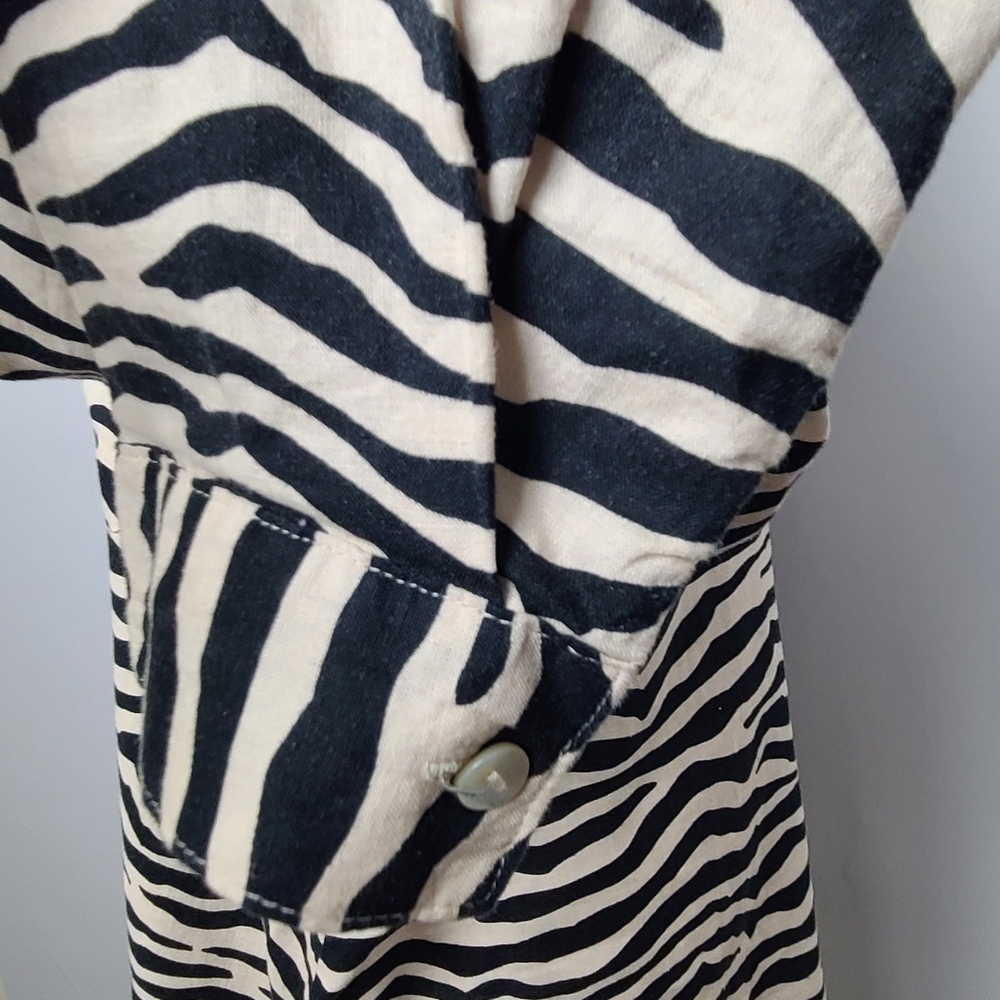 by One Zebra Print Linen Blend Blouse 1X V Neck Long Sleeve Animal Print - Picture 7 of 10